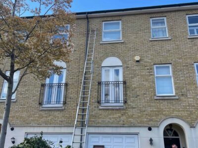 How much do local roofers cost in Mortlake