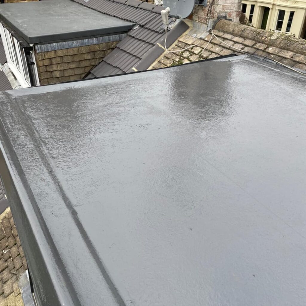 Flat Roof Repairs experts near London