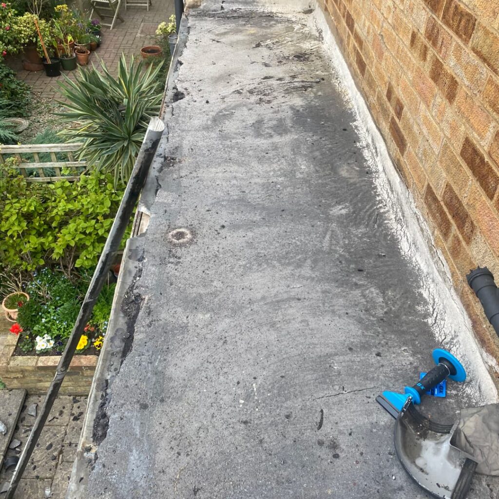 Local Flat Roof Repairs experts near me London